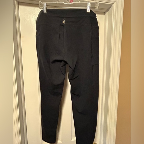 Spider Athletic Leggings with side pockets - Picture 3 of 4